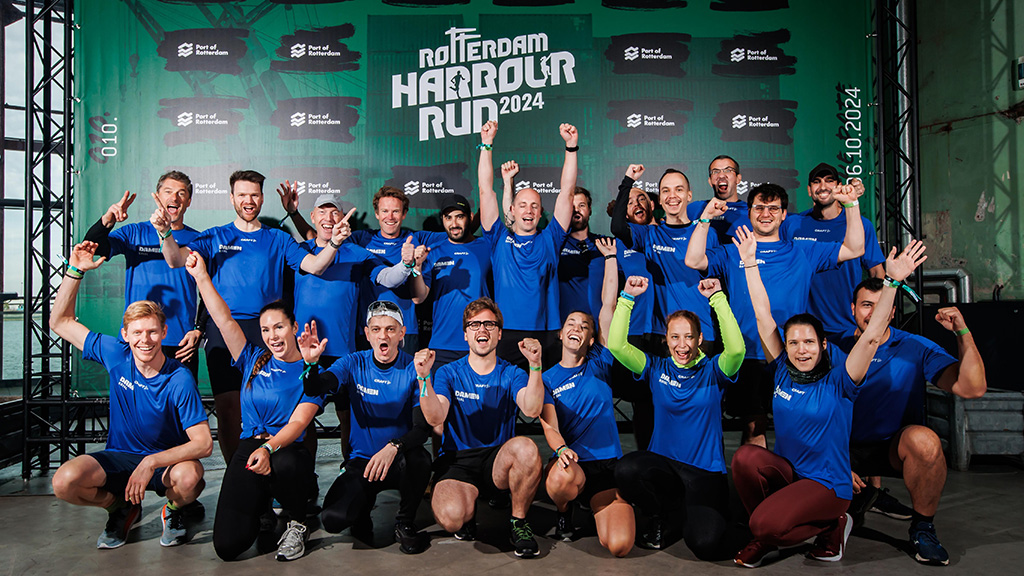 Twintig medewerkers van het ASWF-project hebben meegedaan aan de Harbour Run in Rotterdam.